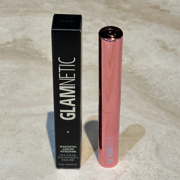 Glamnetic Magnetic Liquid Eyeliner - Black - Picture 1 of 7